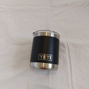 ✰ black yeti mug ✰
